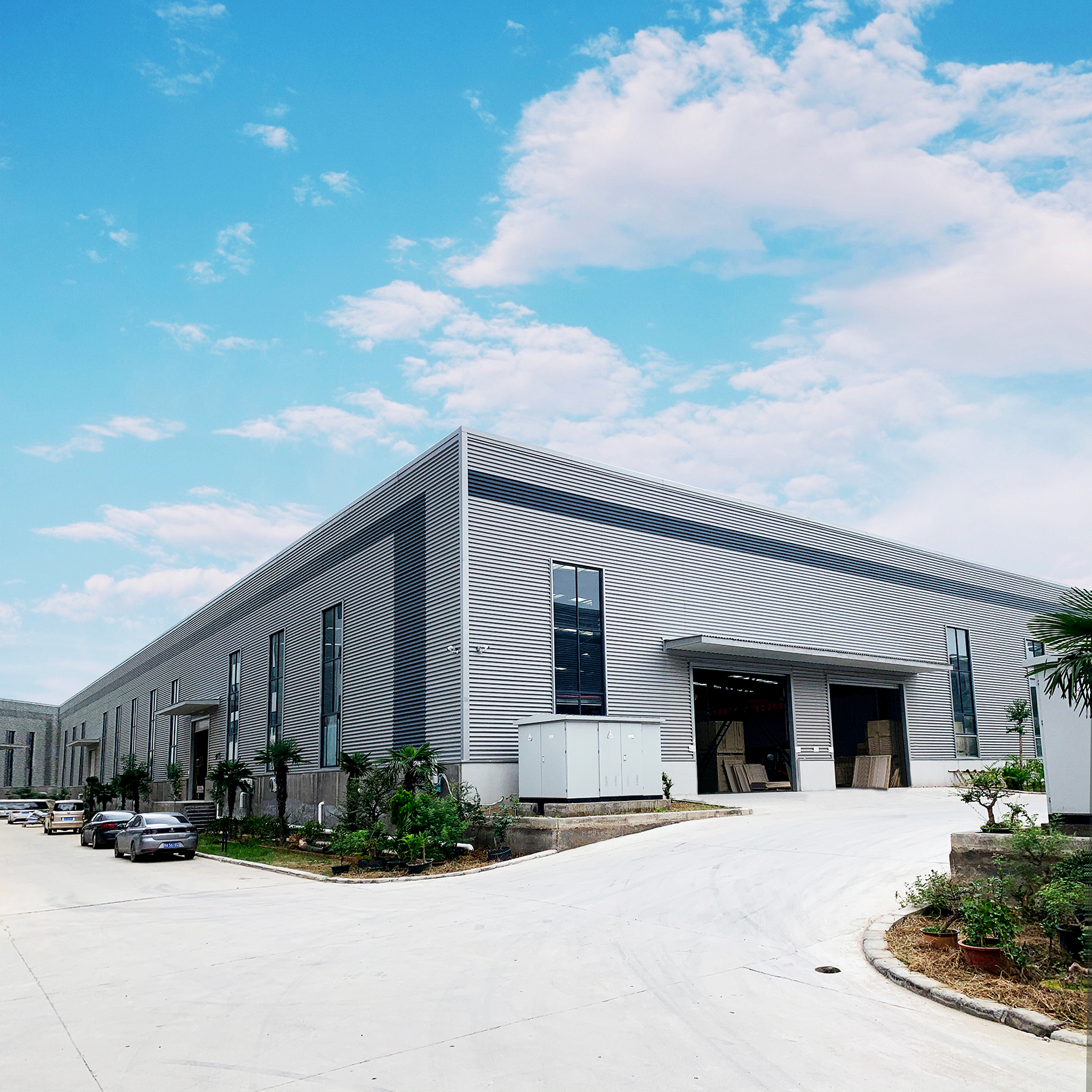 公司照片   小.jpg